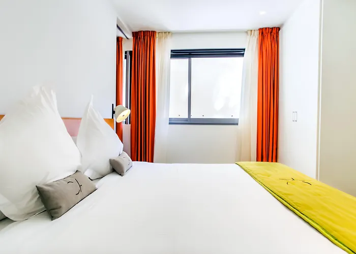 아파트 코스모 아파트먼트 파세이그 데 그라시아 *